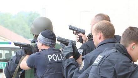 Großübung der Bundespolizei in Mainleus. Foto: Barbara Herbst