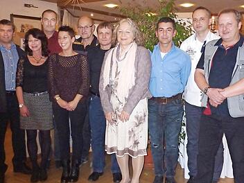 Die Geehrten mit (von links) Geschäftsführer Martin Fabian: Sylvia Mennel, Hans-Jürgen Neder, Nicole Pochert, Norbert Möller, Thomas Eisendraut, Karin Bauer, Bülent Durak, Frank Polz und Detlev Baumann