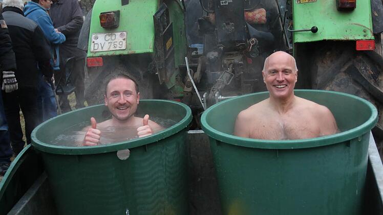 Robert Kirschner und Matthias Knoth wärmten sich kurz auf.