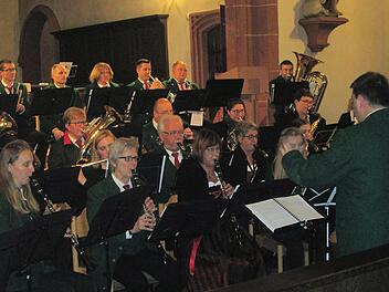 Elf neue Musiker hat die Stadtkapelle Hammelburg gewonnen. Alle freuen sich auf die nächsten Auftritte.