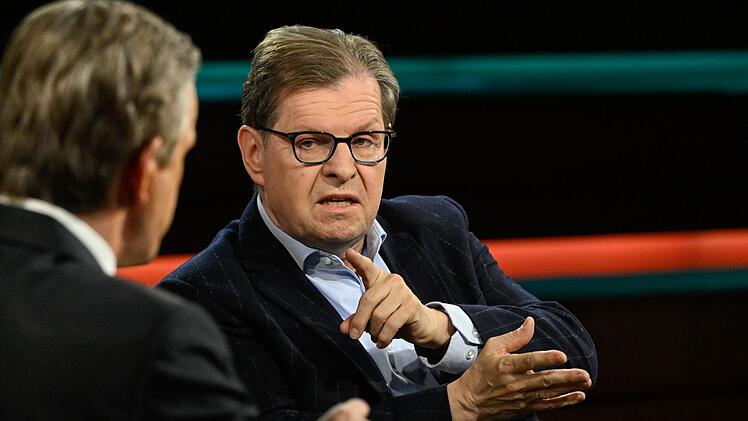 SPD-Politiker Ralf Stegner bezog am Dienstagabend Stellung zum Erbschaftssteuerkonzept seiner Partei.