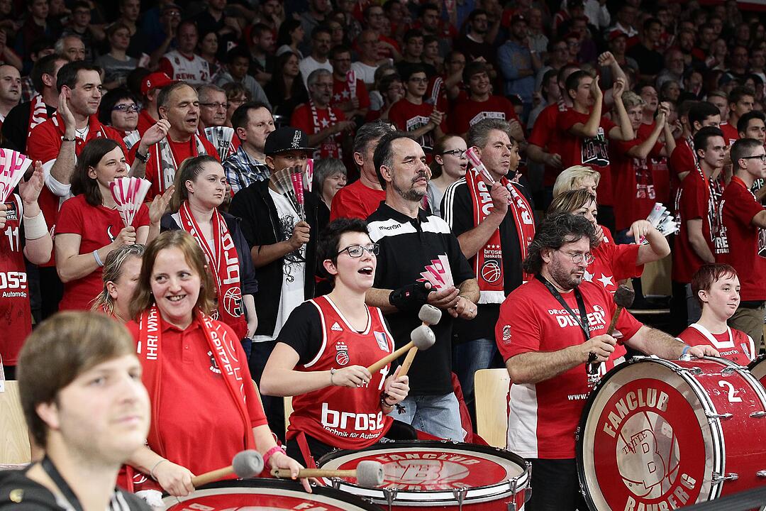 Brose gg Crailsheim 071015 27 Fans