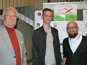 Drei Generationen bewerben sich für den Kirchenvorstand in drei Bamberger Gemeinden: Horst Ostermeier, Benjamin Seiser und Tim-Niklas Kubach (von links).  Foto: Marion Krüger-Hundrup