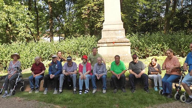 Am Bismarck-Denkmal gab es eine Rast