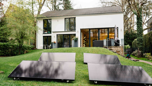 Balkonkraftwerk H&auml;ndler-Check 2026