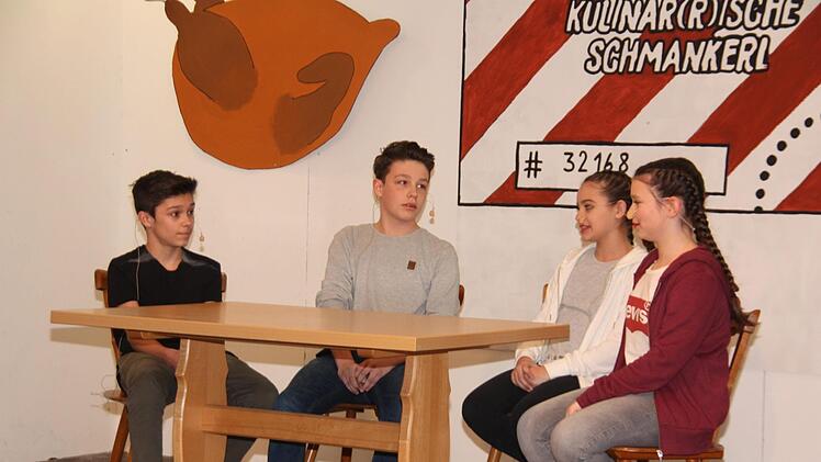 Pubertierende Teenies im GesprächFoto: Matthias Nöth