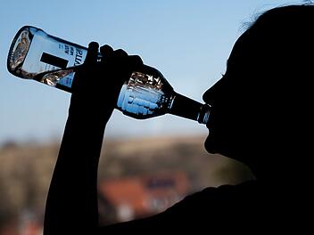 5 Alkohol-Mythen entlarvt: Was wirklich stimmt