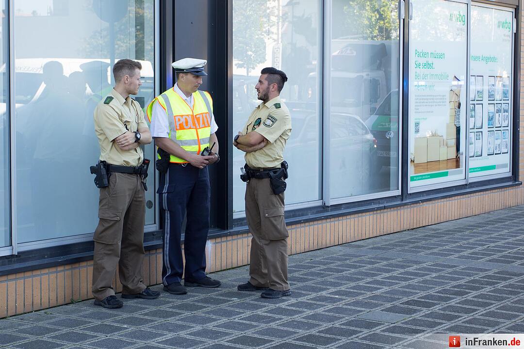 Fußgängerin stirbt bei Unfall in Nürnberg