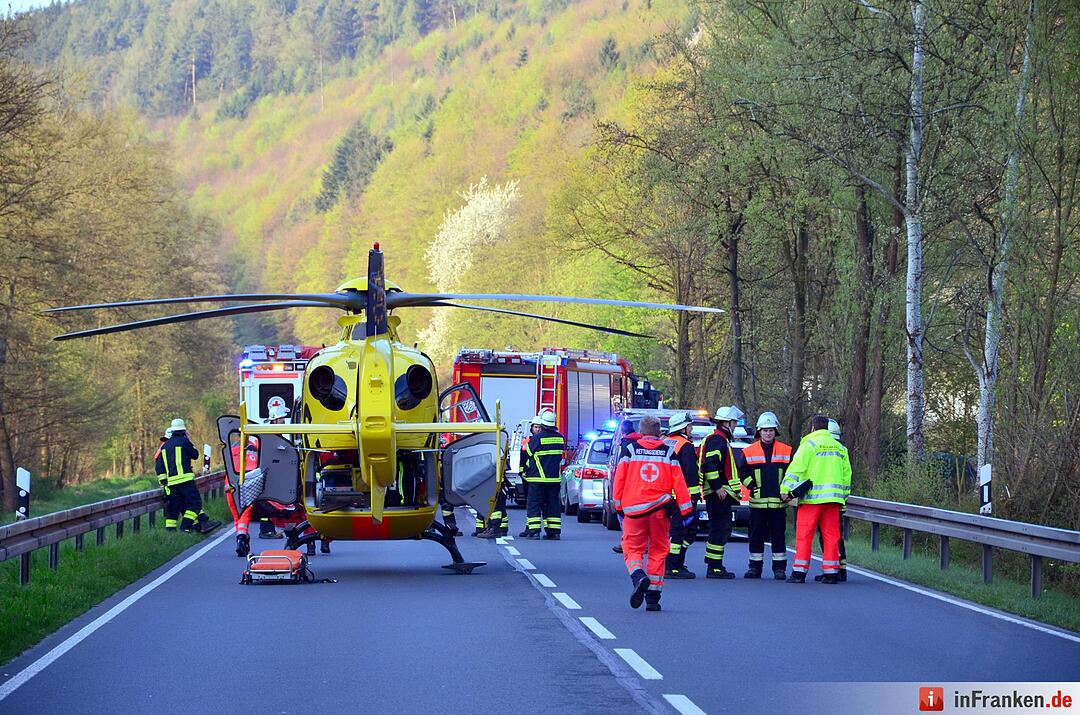 Miltenberg: Auto kollidiert mit Linenbus - ein Toter