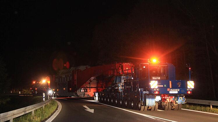 Schwertransporter Bamberg am 5. Mai 2015 Foto: Ferdinand Merzbach