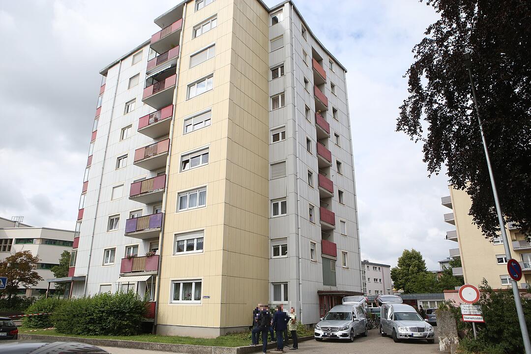 Gunzenhausen: Frau und drei Kinder bei Familiendrama getötet - Vater schwer verletzt