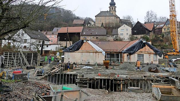 Als im vergangenen Jahr die Arbeiten f&uuml;r den Neubau des Trebgaster Kindergartens begannen, konnte noch keiner mit den steigenden Kosten rechnen.