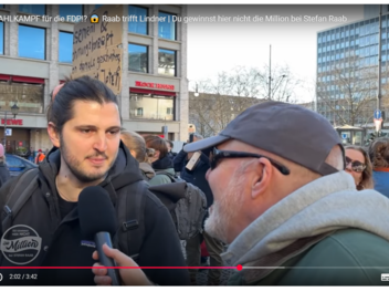 Peinlich-Vorfall für Raab - Demonstrant lässt ihn sprachlos zurück