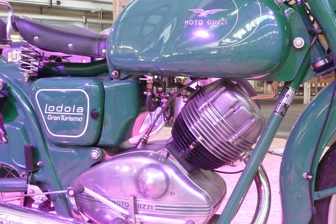 Moto Guzzi Lodola 235