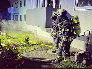 Herzogenaurach: Feuerwehreinsatz nach "Brand mit starker Rauchentwicklung" in Mehrfamilienhaus