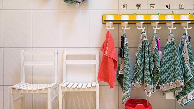 Wie oft wir unsere W&auml;sche wirklich waschen und wechseln m&uuml;ssen h&auml;ngt viel von unserem pers&ouml;nlichen Lebensstil ab. Symbolfoto: Imago Caro Berlin