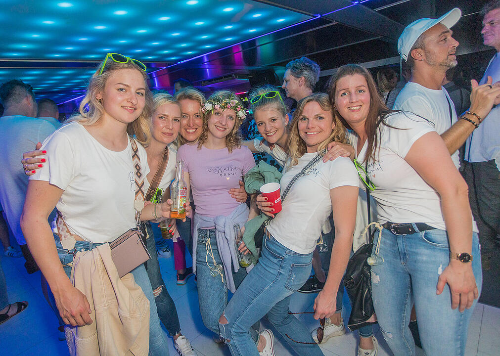 Ihr perfekter gemütlicher Abend zu Hause: So geht Entspannung pur!