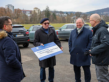Erfolgreiche Spendenkampagne für das Turniergebäude in Bad Kissingen