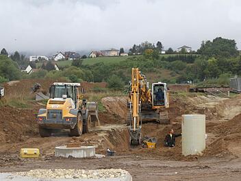 Ab nächster Woche ist die Köstener Straße wegen Bauarbeiten gesperrt Foto: Gerda Völjk