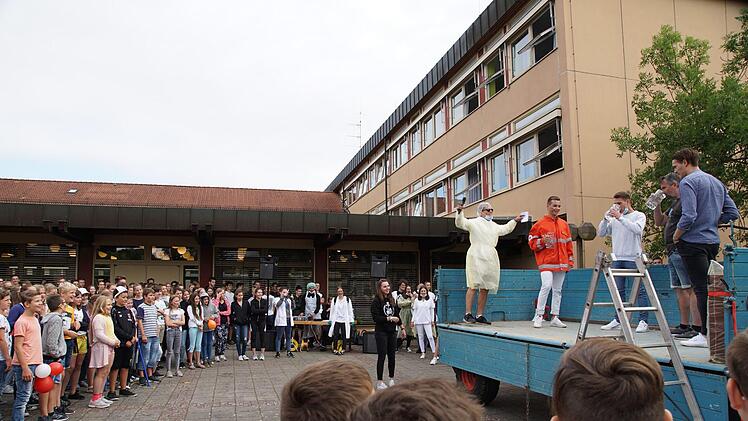 Abischerz am Frobenius-GymnasiumFoto: Arkadius Guzy