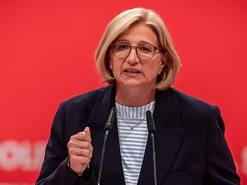 Koalition streitet um Steuererhöhungen