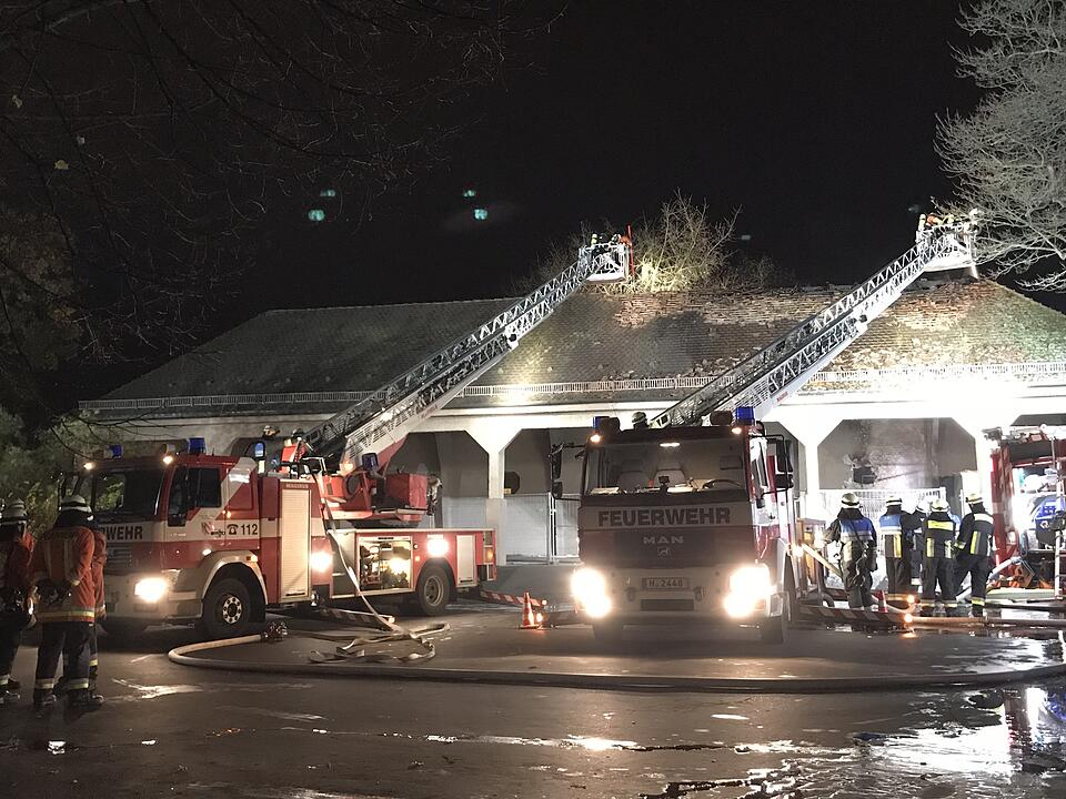 Nürnberg: Brand in Grundschule - Brandstiftung?