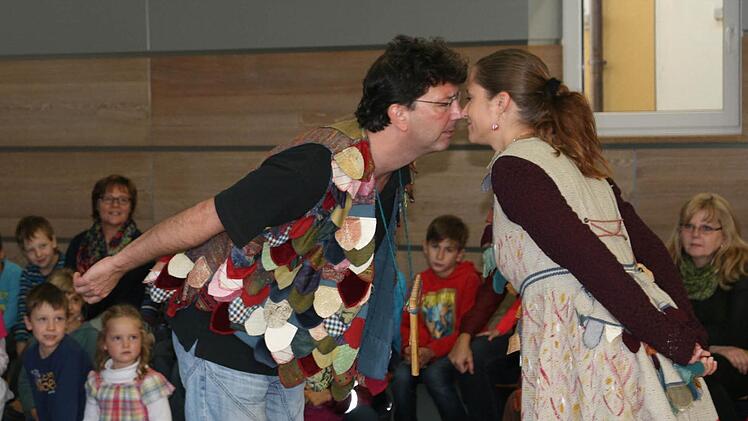 Papageno hat seine Papagena gefunden: Gregor Braun und Angela Mitterhofer von der Kinder Oper Papageno Wien. Foto: Daniela Röllinger