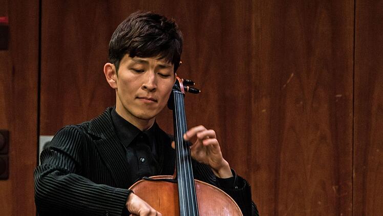 Mit zwei anspruchsvollen Nonetten beeindruckten Solisten des Philharmonischen Orchesters bei ihrem Konzert im Coburger Kongresshaus.Foto: Jochen Berger
