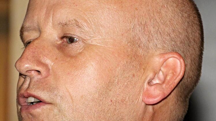 Das eine Gemeinde zu wenig Einfluss habe in privater Hand befindliche Leerstände zu beleben, kritisierte Stefan Paulus, Bürgermeister in Knetzgau. Foto: Helmut Will