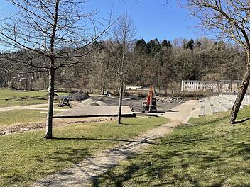 Kronach: Frühjahrsarbeiten auf dem Landesgartenschaugelände