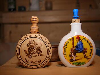 Manche Schnupftabakdosen sind echte Schmuckstücke.