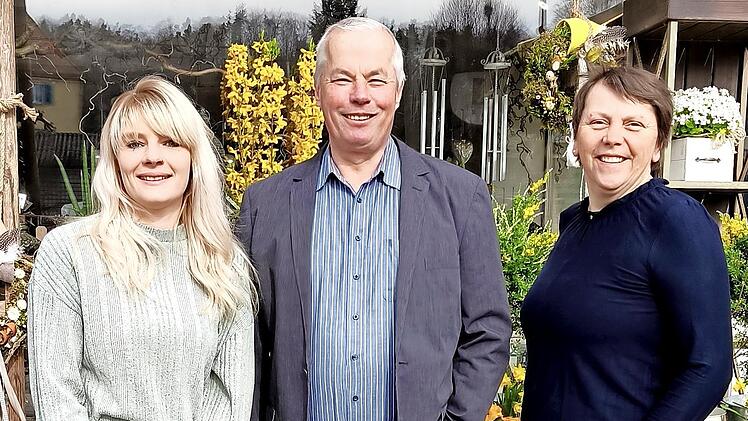 Neben Manfred Hänchen und Tanja Rost (rechts) steht jetzt auch Anna-Lena Schäfer dem CSU-Vorsitzenden des Ortsverbandes Gößweinstein zur Seite.