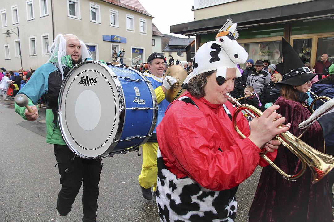 Großer Faschingsumzug  zum Stadtsteinacher Marktplatz