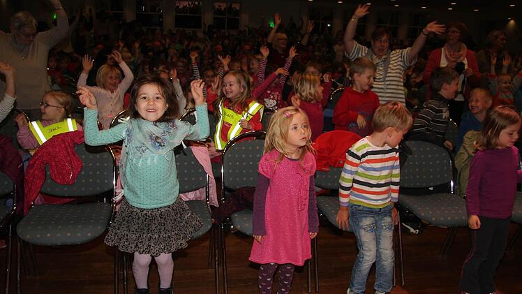 Nur rumsitzen und zuhören - das gab es beim Mitmachkonzert der Kreisverkehrswacht Kulmbach nicht. Foto: Sonja Adam