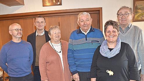 85. Geburtstag feierte Josef Konrad aus Welitsch. Unser Bild zeigt (von links) Schwiegersohn Herrmann Pfadenhauer, Bürgermeister Stefan Heinlein, Ehefrau Angela Konrad, Jubilar Josef Konrad, Tochter Pia Pfadenhauer und Georg Konrad.