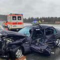 Tödlicher Unfall: Auf der A9 bei Hormersdorf verlor am Montagmittag ein 21-jähriger Autofahrer sein Leben. Foto: News5 / Merzbach