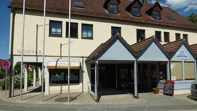 Nachdem die Norma-Filiale in Pottenstein im Fr&uuml;hjahr umgezogen ist, fragten sich viele, was nun in die leeren R&auml;ume in der Innenstadt kommt. Fotos: Thomas Weichert