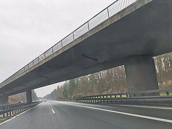 Feuerbach: Vollsperrung verlängert - bis wann die Staatsstraße 2421 nicht befahrbar ist