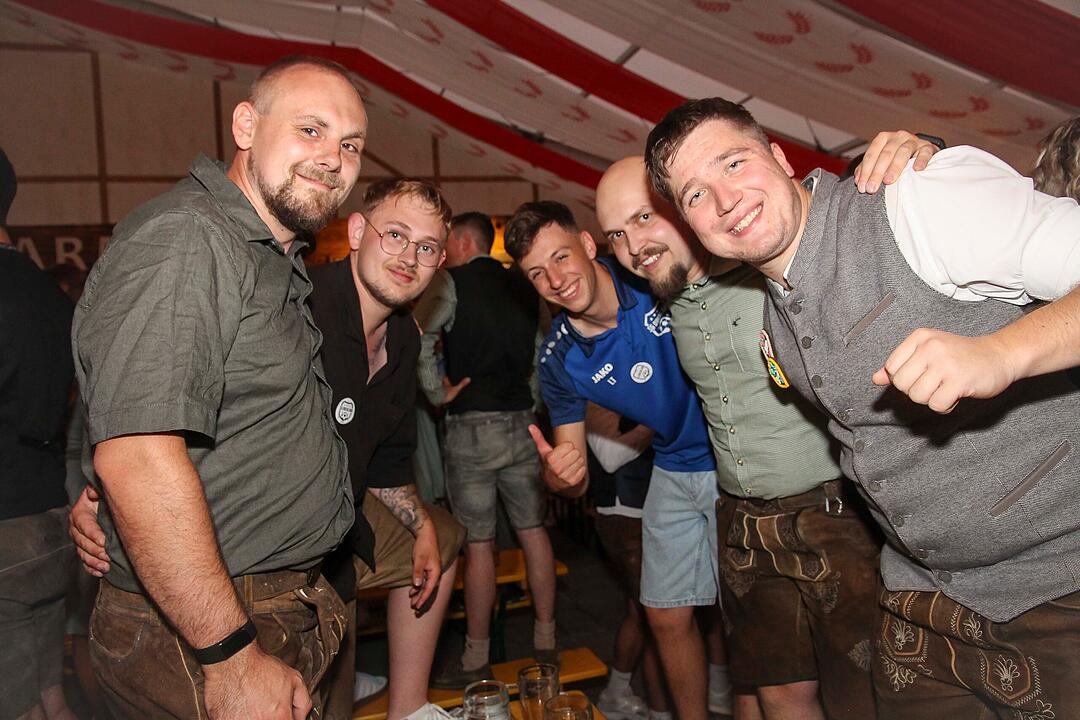 Radspitz &ndash; &bdquo;Ab geht die Party &ndash; und die Party geht ab!&ldquo;