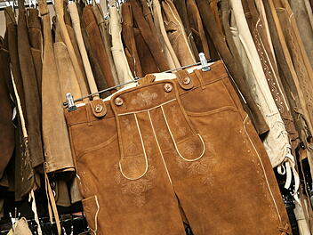 Lederhosen auf der Wiesn Lederhosen auf der Wiesn