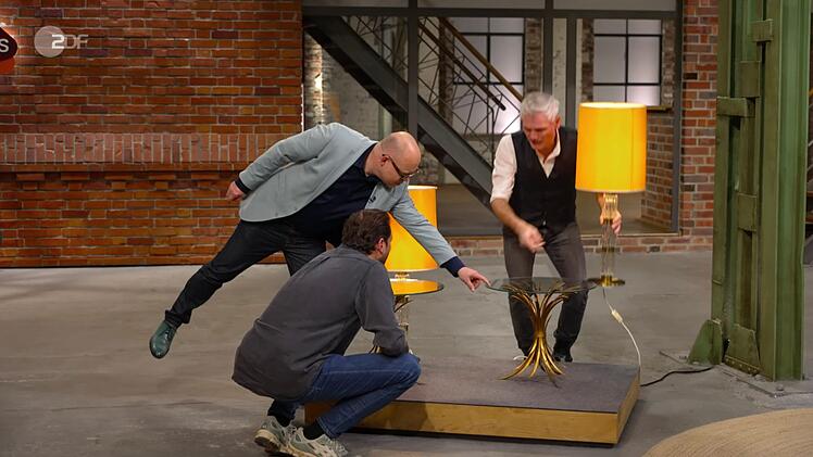 Im Händlerraum hielt sich die Begeisterung hingegen zunächst in Grenzen.