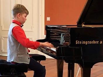 Paul Hüttemann am Pianoprivat