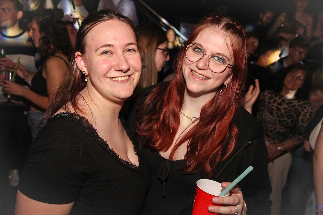 RADSPITZ live im Schwingen Nightlife