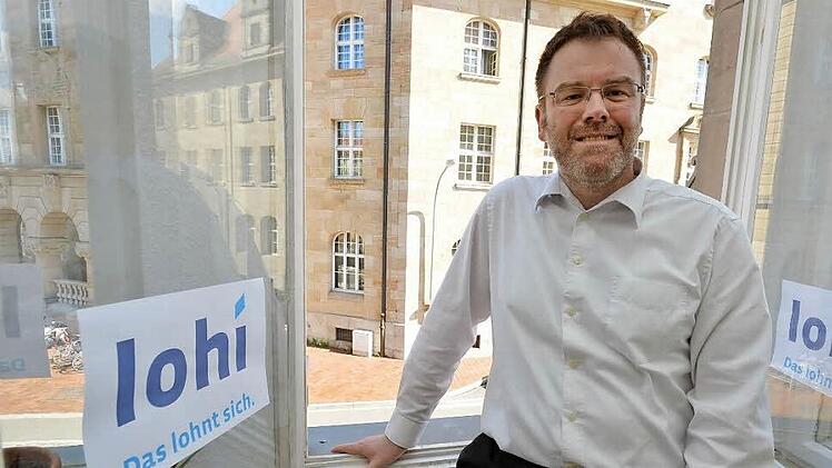Andreas Reichert ist Leiter der Beratungsstelle in Bamberg am Wilhelmsplatz. Er sagt: "Wir sind für die ,Normalsterblichen‘ da.  Foto: Ronald Rinklef