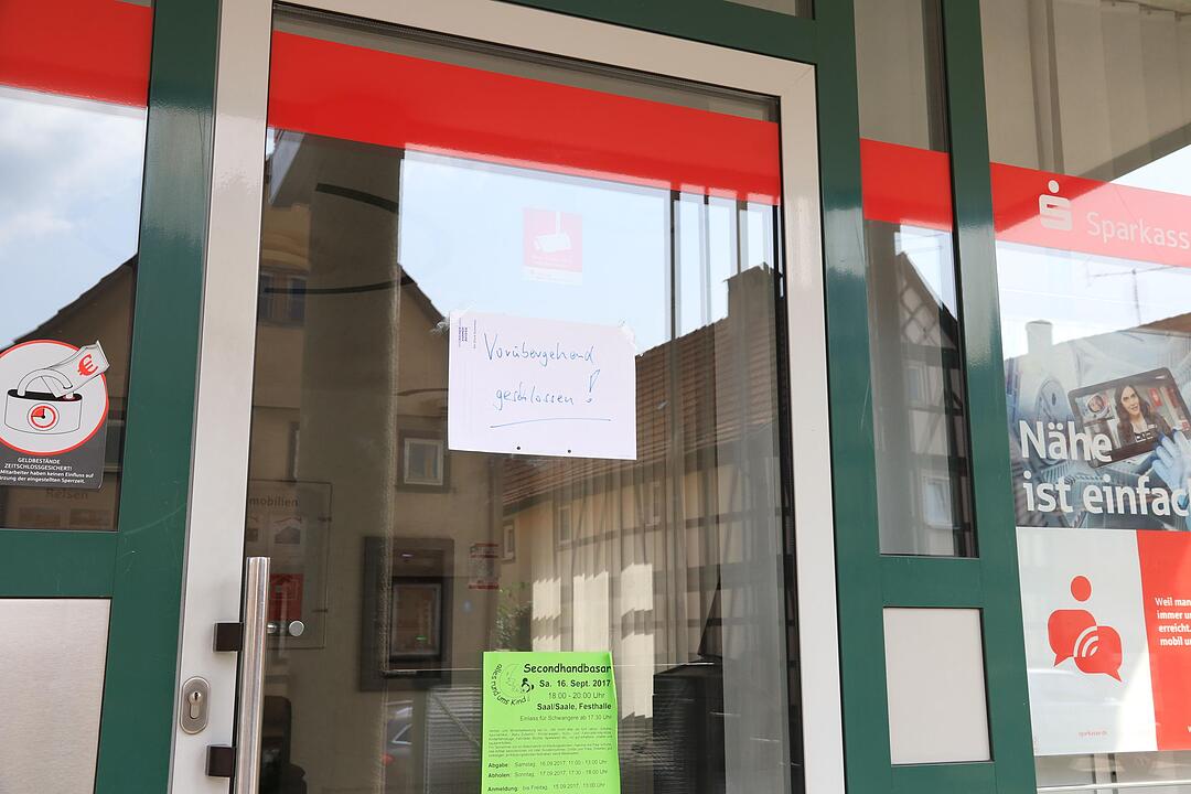 Nach bewaffneten Überfallen in Saal und Nüdlingen: Polizei bittet um Zeugenhinweise