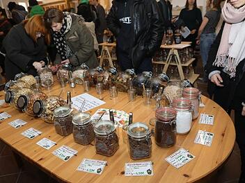 Lebensmittel zum Selber-Abfüllen gibt es im "Unverpackt-Laden" in der Luitpoldstraße in Bamberg. Foto: Barbara Herbst
