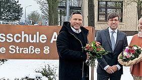 Amtseinf&uuml;hrung der neuen Leiterin der Mauritiusschule Ahorn, von links: B&uuml;rgermeister Martin Finzel, Matthias M&uuml;ller von der Regierung von Oberfranken, Schulleiterin Christine Sander und Bernd Baucks, Gesch&auml;ftsf&uuml;hrer der Coburg Inklusiv gGmbH