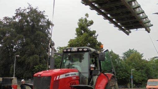 Arbeiten am Schwarzen Steg. Foto: Wolfgang Hümmer