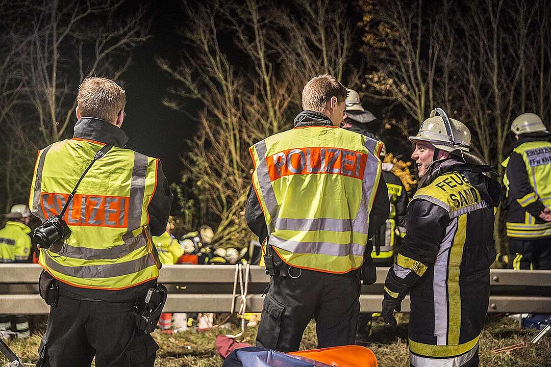 Haßfurt: Fahrer nach Unfall auf der A70 stundenlang eingeklemmt