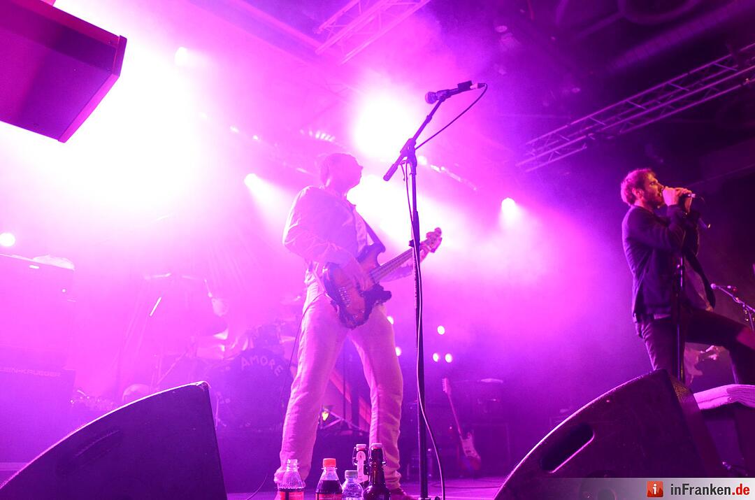 Wanda im E-Werk in Erlangen: Schnaps und viel Amore